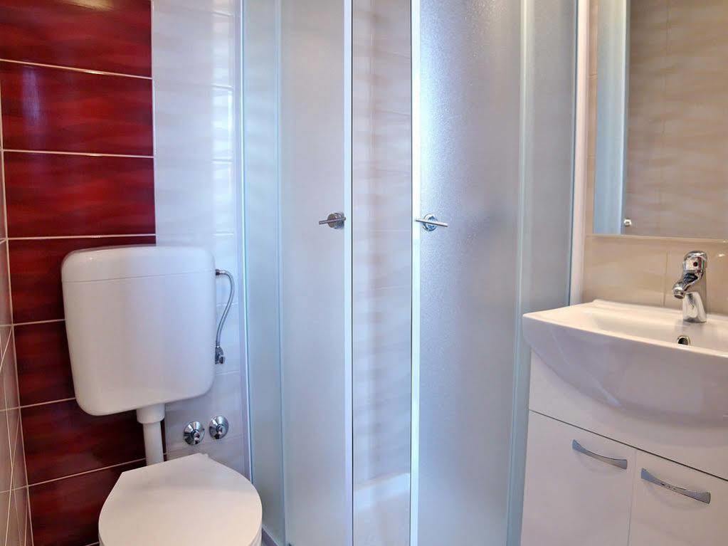 Apartments Suki Ровинь Экстерьер фото